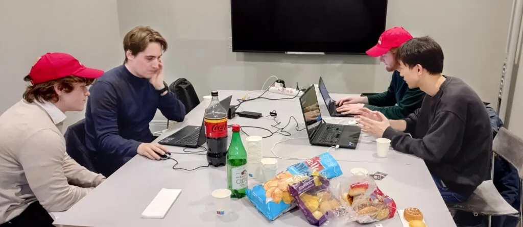 Testers playing Iterum during a user test session